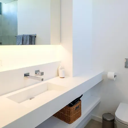 別荘 Casa Do Colhereiro With Private Pool In ルース・デ・タビラ