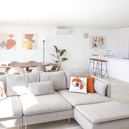 別荘 Casa Do Colhereiro With Private Pool In